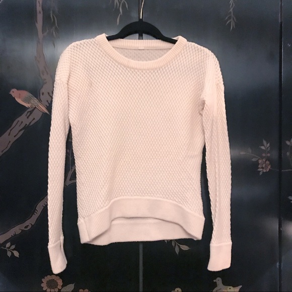 Lululemon Diamond Print sweater with thumb holes